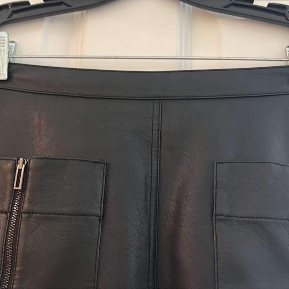 BCBG Maxazria Faux Leaher Skirt - Picture 3 of 4
